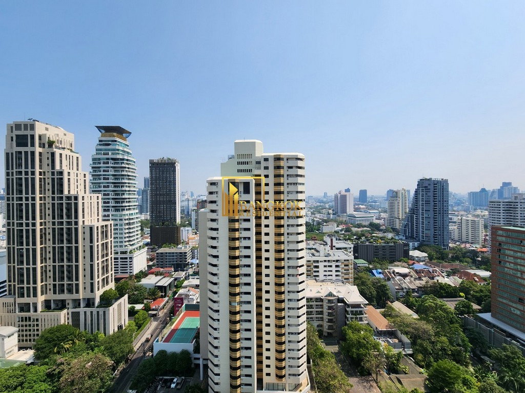 รูป Vittorio Sukhumvit 39 | Beautiful 2 Bed Super Luxury Condo - BR13785CD - รูปที่ 7/43