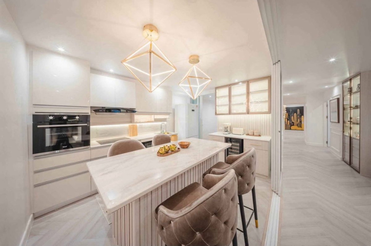 รูป ✨  Fortune Condominium ✨  คอนโดขนาดใหญ่ เหมาะสำหรับครอบครัว พร้อมที่จอดรถส่วนตัว เฟอร์นิเจอร์ครบ พร้อมเข้าอยู่ ตรงข้าม Astra International School✨ - รูปที่ 14/18