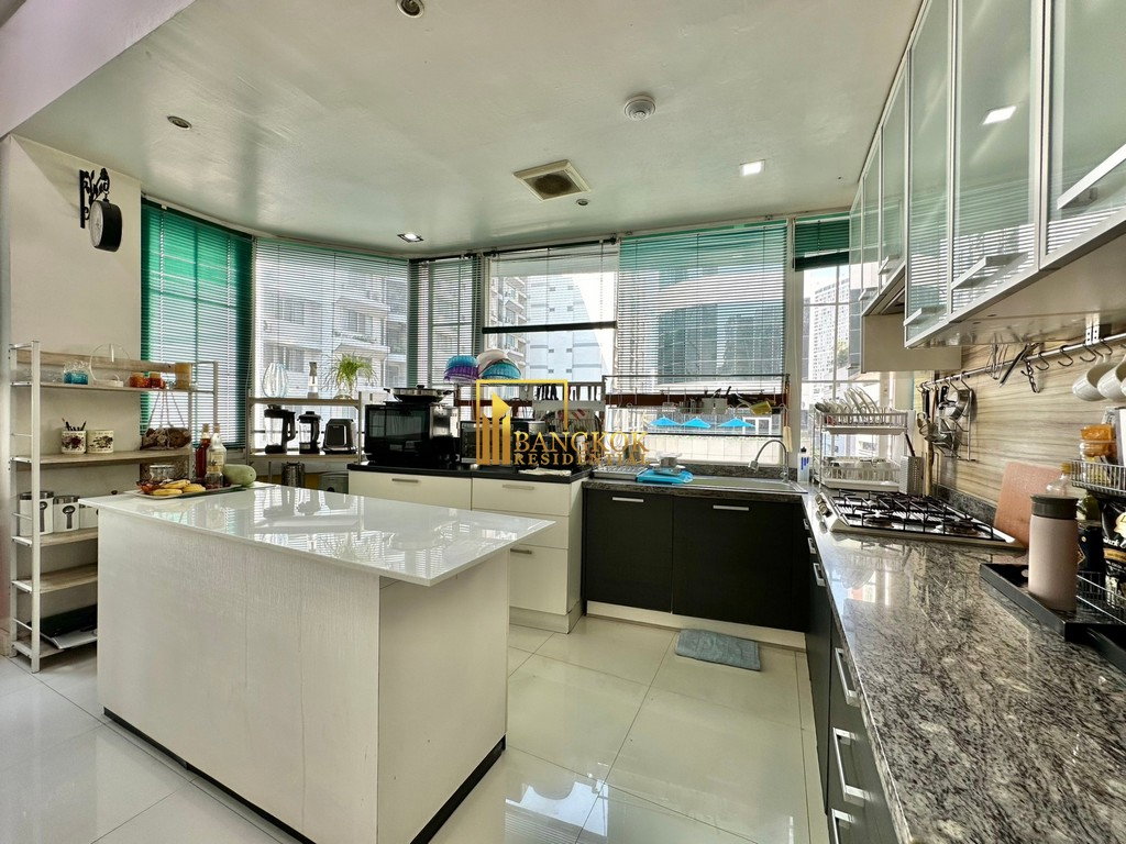 picture Premier Condo | Expansive 4 Bedroom Duplex Condo For Sale - BR18229CD - 13/56