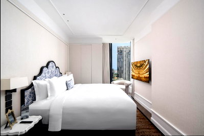 Condos for rent : 🔥For Rent Now🔥 LA CLEF One-Bedroom Executive Condo, 58 sq.m., 150 meters from BTS Thonglor. Beautiful unit, ready to move in.