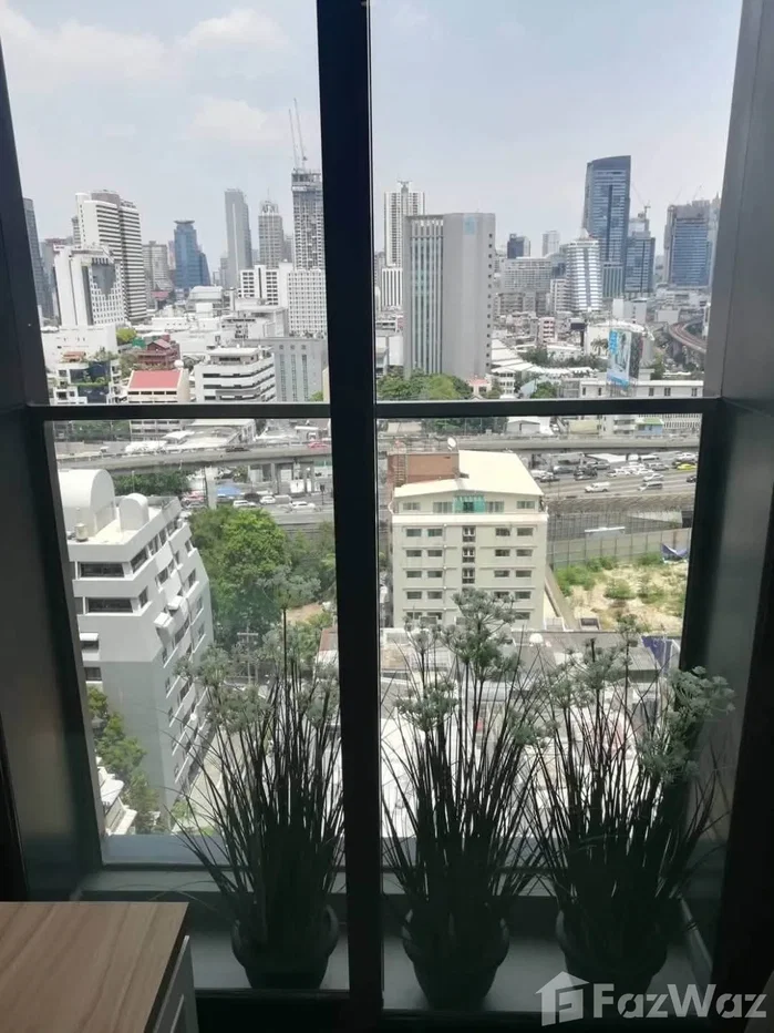 picture Prime Location Condo with Direct Access to the BTS 6562393 - 10/10