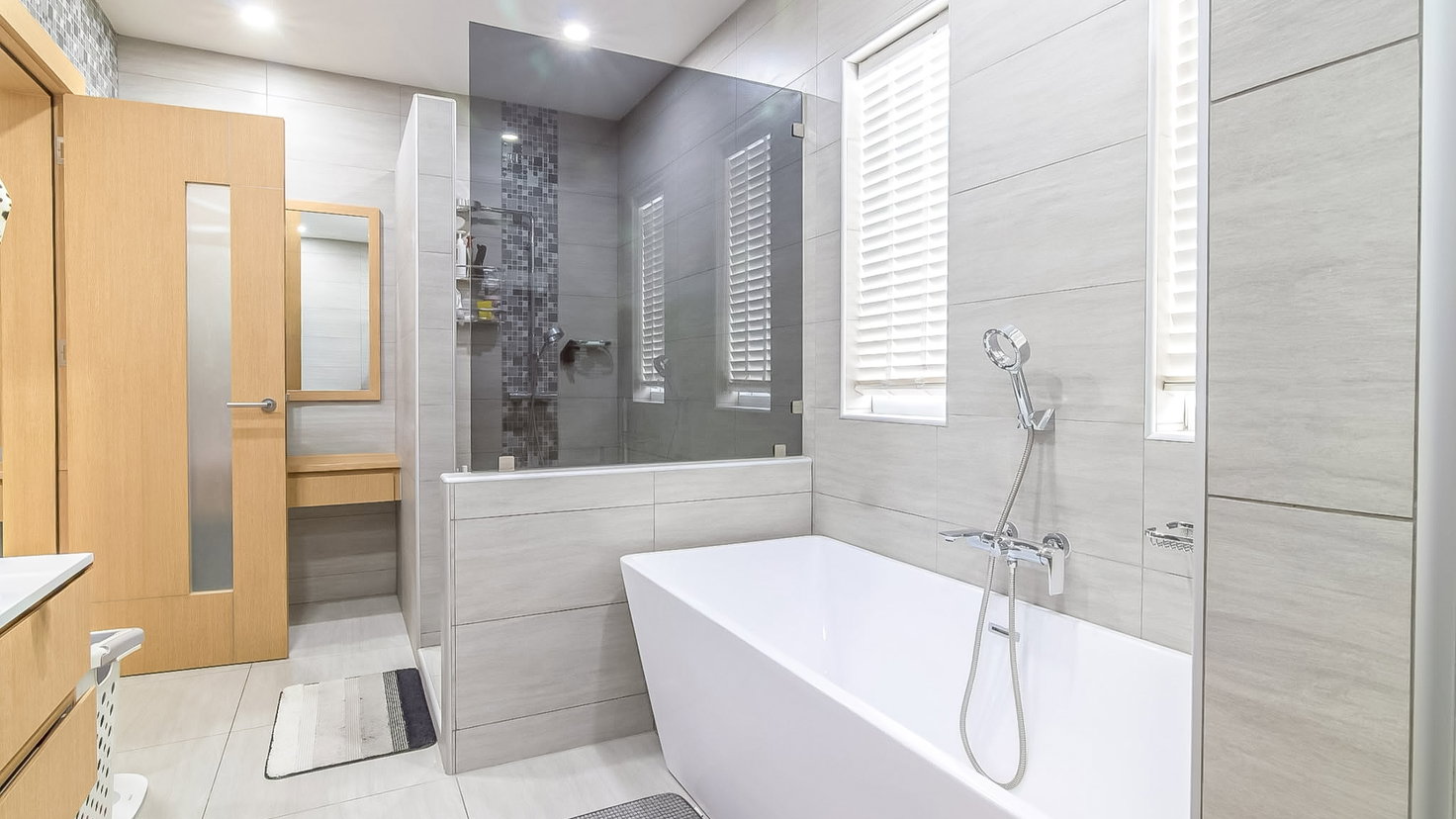 picture Luxury Pool Villa for Sale Khao Talo Pattaya East 4Bedrooms - 8/15