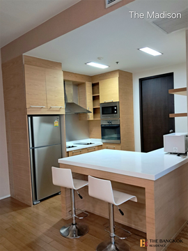 The Madison Condominium Sukhumvit 41 near BTS Phrom Phong