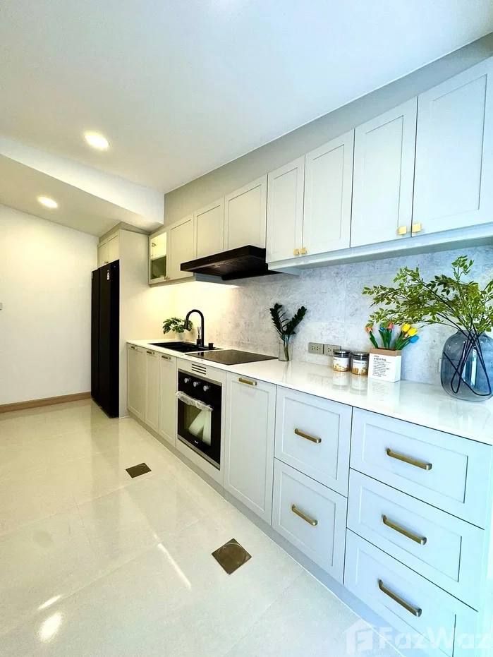 picture Beautiful Single Detached House in a Prime Location 6565453 - 12/38