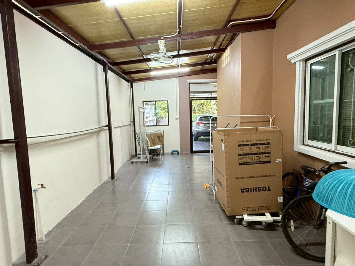 รูป 📌 บ้านเช่าพร้อมอยู่ บ้านใหม่มือ 1 หมู่บ้าน KC Parkville 3 3 ห้องนอน 3 ห้องน้ำ หลังใหญ่ รีโนเวทใหม่ทั้งหลัง ทำเลดี ซอยหทัยราษฎร์ 34/1 - รูปที่ 17/18