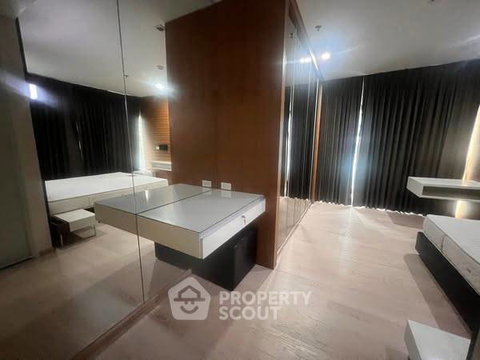 High-Floor 2-BR 97 Sqm Noble Remix, 100m to BTS Thong Lor (ID 2353911)