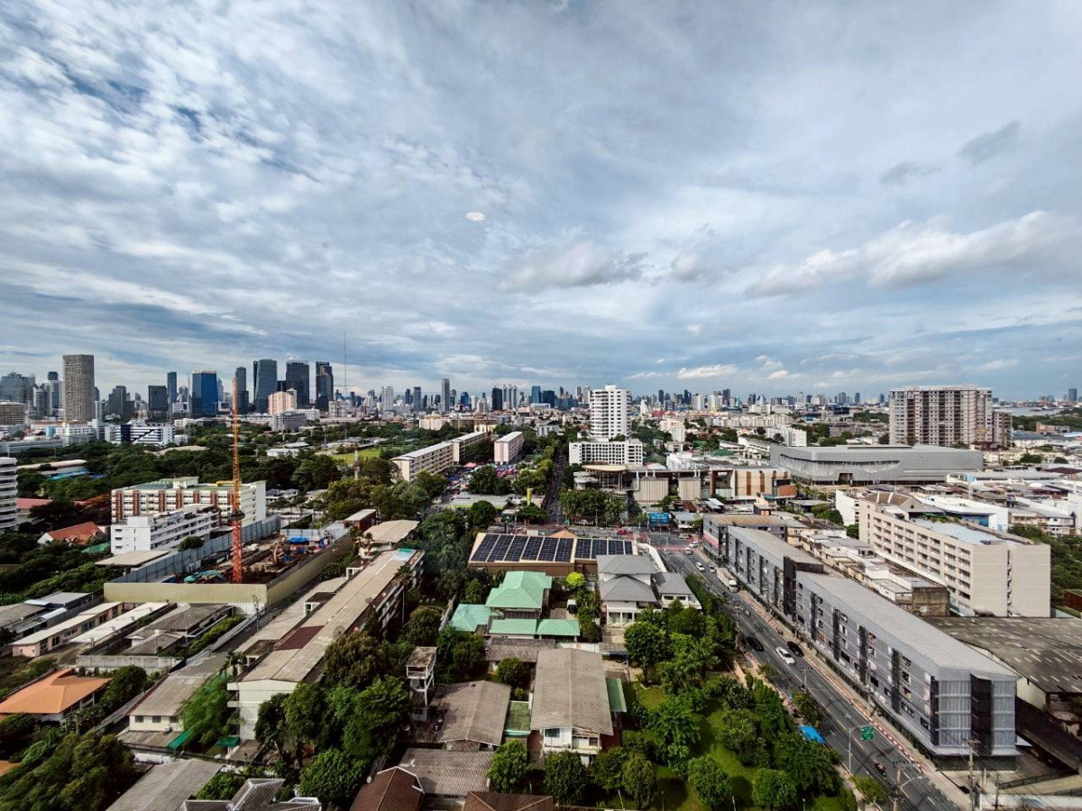 รูป The Issara Sathorn | 🚆 เดินทางสะดวก ใกล้ BTS ช่องนนทรี และ MRT ลุมพินี - รูปที่ 8/8