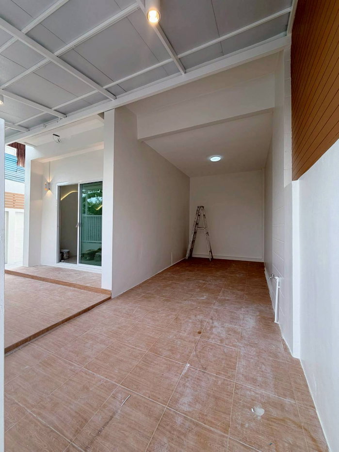 picture ⭐✨RH-070 Townhouse for Sale at LIO Phetkasem 77✨⭐ - 8/20