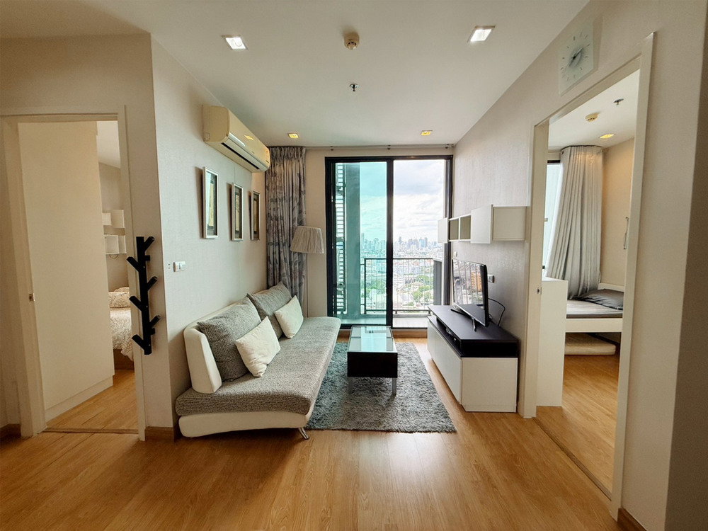 รูป Call : 063-859-5545 Condo Q House Sukhumvit 79 ติดรถไฟฟ้า BTS อ่อนนุช ห้องมุม 44.5 ตารางเมตร 2 ห้องนอน ชั้น26 ตกแต่งครบ - รูปที่ 1/13