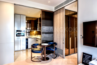 Condos for rent : The Reserve Sathorn  Best Location Condo for City Dwellers