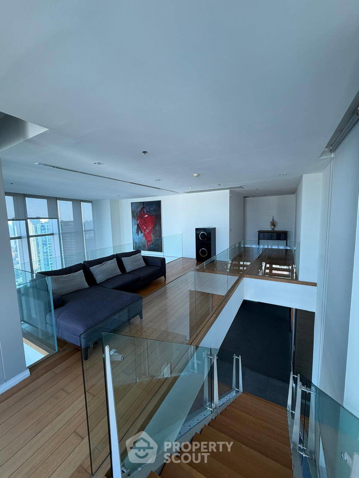 picture 4-BR 324 Sqm, The River Condominium, 400m to BTS Saphan Taksin (ID 3066162) - 7/13