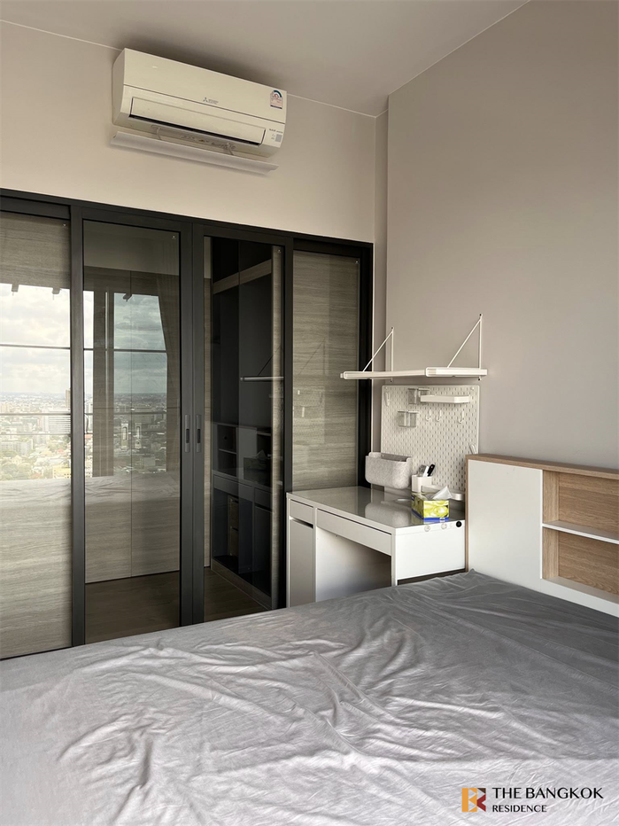 picture The Crest Park Residences Special price, limited quantity near MRT Phahonyothin Station - 2/10