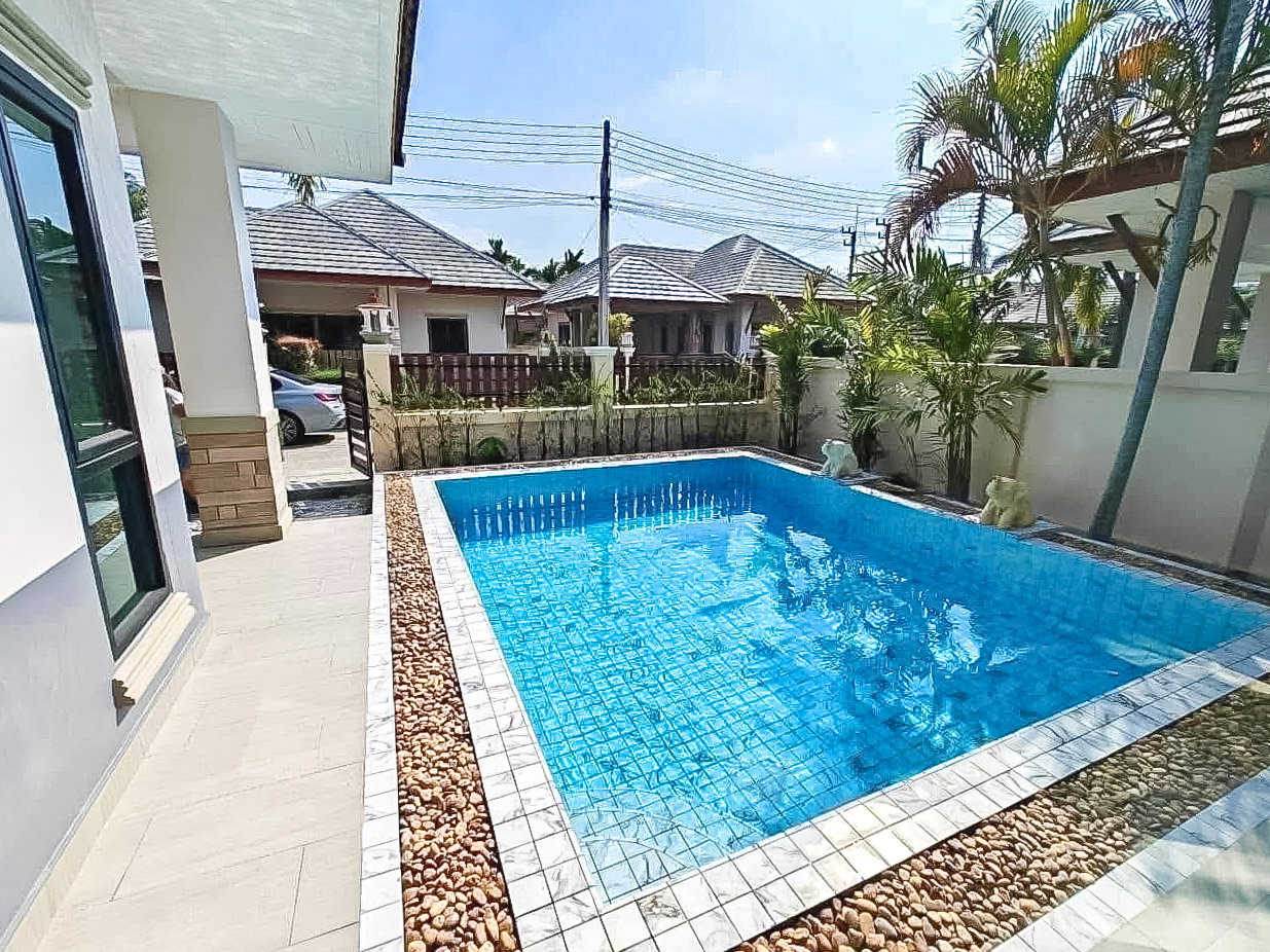 รูป Luxury Pool Villa for Sale Huay Yai Pattaya East Private Pool - รูปที่ 8/10