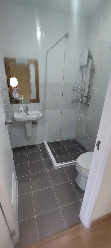 รูป 🏡 ให้เช่าทาวน์โฮม 2 ชั้น ในโครงการหรู พร้อมเฟอร์นิเจอร์ครบชุด ทำเลดีมาก เดินทางสะดวก ใกล้ตลาดทวีโชค ห้างสรรพสินค้า โรงพยาบาล โรงเรียน และอีกมากมาย - รูปที่ 10/12