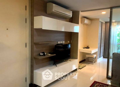 Condos for sale : 1-BR 38 Sqm Liv @ 5, Near BTS Nana (300m) (ID 3066165)