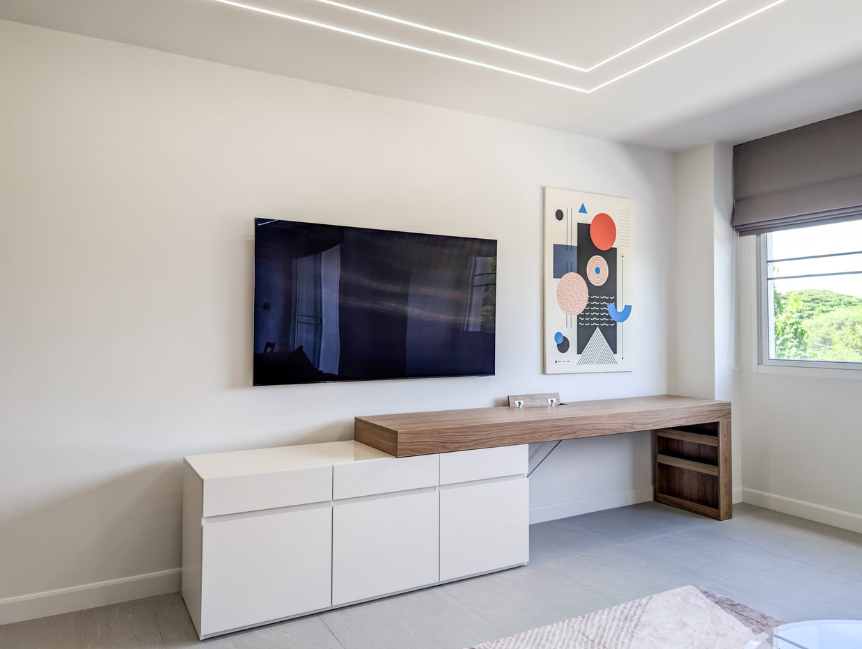 รูป Nova Atrium Central Pattaya 2 Bedroom Renovated Condo for Sale - รูปที่ 4/21