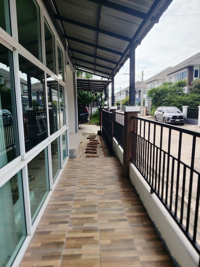 รูป บ้านเดี่ยว 2 ชั้น 4 ห้องนอน 3 ห้องน้ำ พื้นที่ใช้สอย 160 ตร.ม. พร้อมพื้นที่มีหลังคา 200 ตร.ม. เหมาะสำหรับอยู่อาศัย สำนักงาน หรือเวิร์กช็อป – ศรีราชา - รูปที่ 13/41