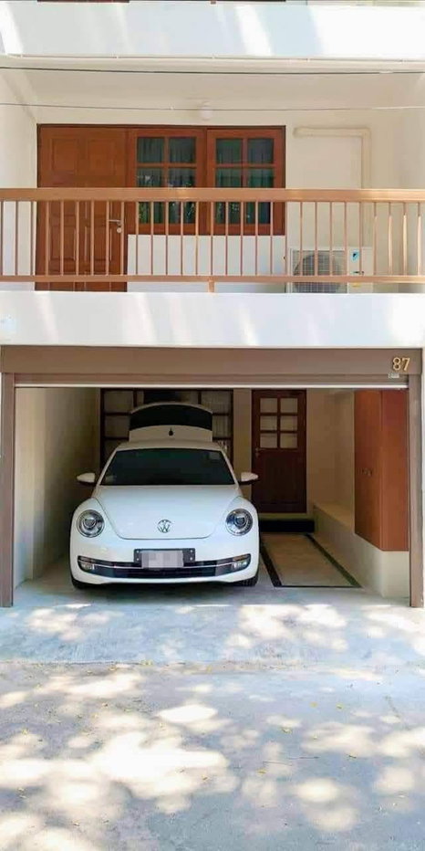 รูป ให้เช่าอาคารพาณิชย์ 3.5 ชั้น 4 ห้องนอน รีโนเวทใหม่ ย่านนิมมาน ห้วยแก้ว เชียงใหม่ (R1307) T.0946511456 - รูปที่ 1/21