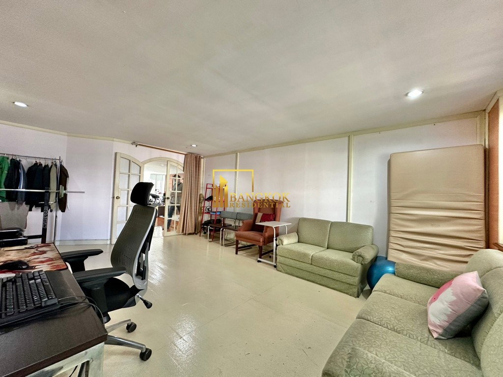 picture Premier Condo | Expansive 4 Bedroom Duplex Condo For Sale - BR18229CD - 31/56
