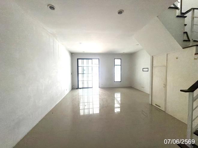 picture TOWN HOUSE 20.4 Sq.w. Pluak Daeng Rayong for 1.8M - 3/28