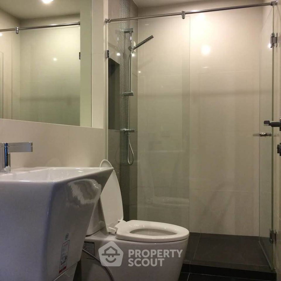 รูป คอนโด 2 ห้องนอน Rhythm Sathorn ใกล้ BTS สะพานตากสิน 300 ม. (ID 3066195) - รูปที่ 9/20