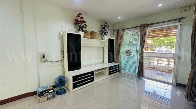 รูป ทาวน์โฮม บัวทองธานี เฟส 18 บางบัวทอง พร้อมอยู่ ทำเลดี ราคาถูก - รูปที่ 9/20