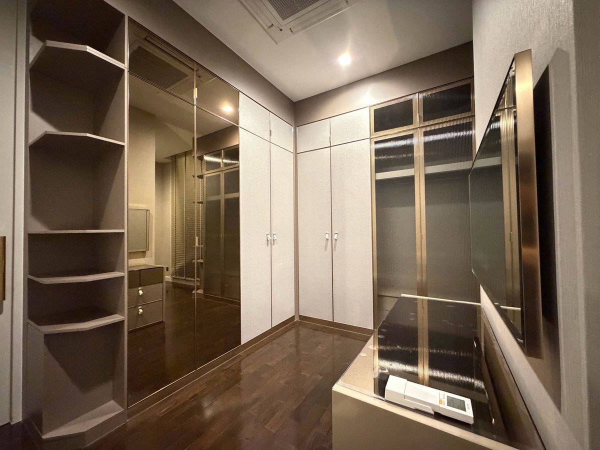 รูป S1528 🏡✨Luxury House พร้อมผู้เช่า ลงทุนได้ทันที 📍แกรนด์ บางกอก บูเลอวาร์ด กรุงเทพกรีฑา 💰ราคาเพียง 49.9 ล้านบาท - รูปที่ 8/12