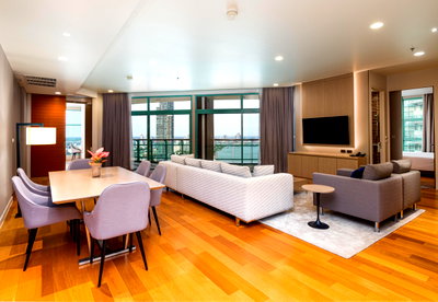คอนโดให้เช่า :  3 Bedroom condo , River view , Full service at Chatrium Residence Riverside , Charoenkrung