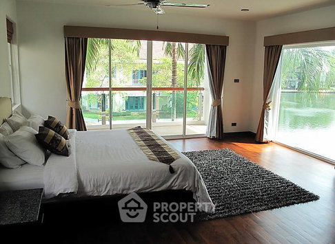 วิลล่า 3 ห้องนอน 300 ตร.ม. ที่ภูเก็ต บอท ลากูน มารีนา 1 (ID 791800)