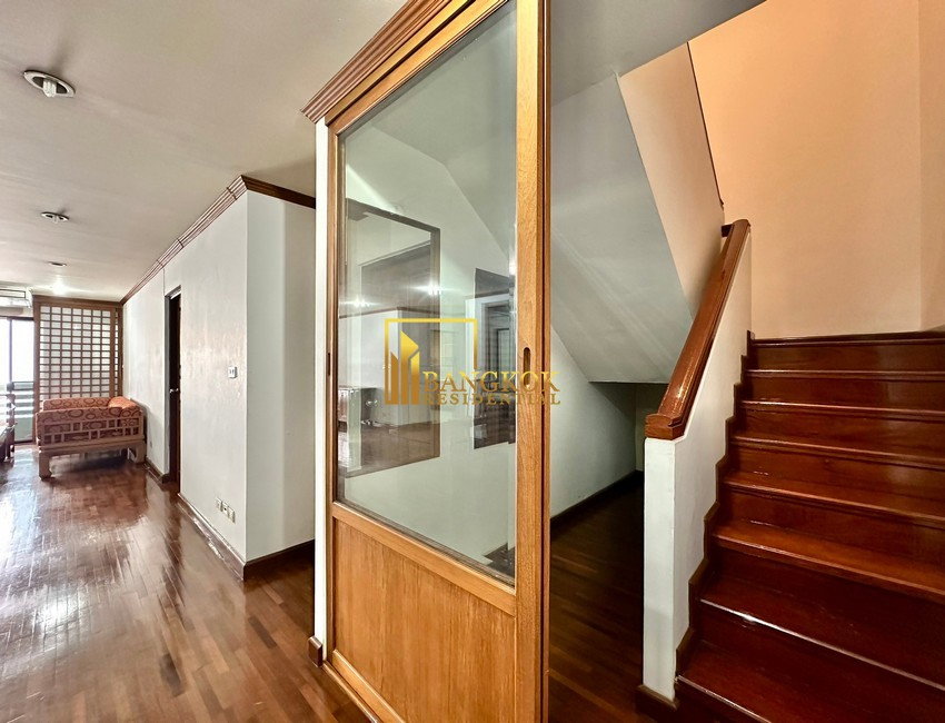 picture Le Premier 2 | Spacious 4 Bedroom Duplex Penthouse in Thonglor - BR18485CD - 17/52