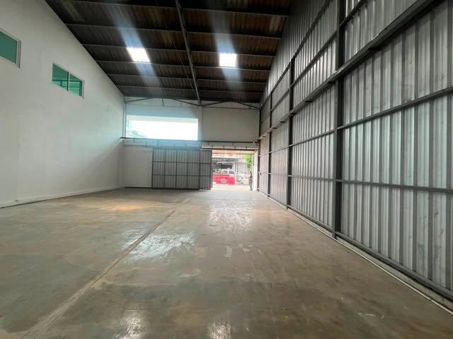 picture Warehouse for Rent in Ramkhamhaeng Khlong Tan - 3/9