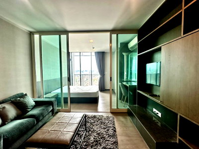 Condos for rent : One bedroom 33 SQM A Space ID Asoke-Rachada MRT Phra Ram 9 Rent 