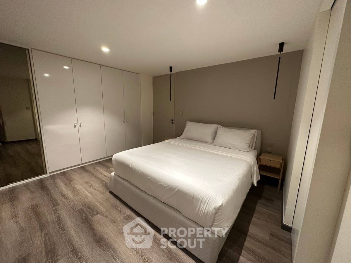 picture 2-BR 139 Sqm At 25th-Floor At D.S. Tower 2 Sukhumvit 39, Near MRT Sukhumvit (ID 2763924) - 9/12