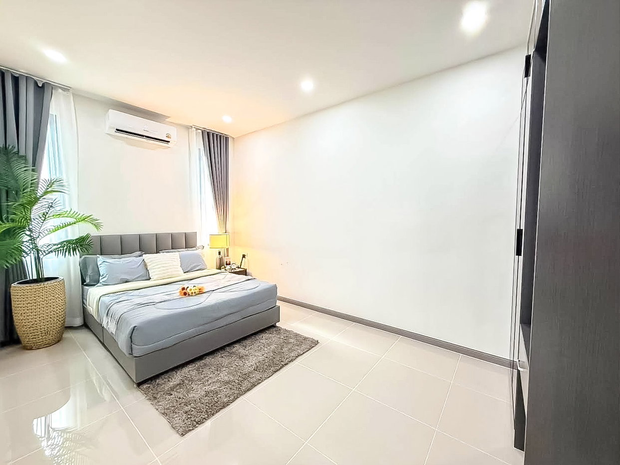 รูป Luxury Pool Villa for Sale Mabprachan East Pattaya 3 Bedroom - รูปที่ 6/9