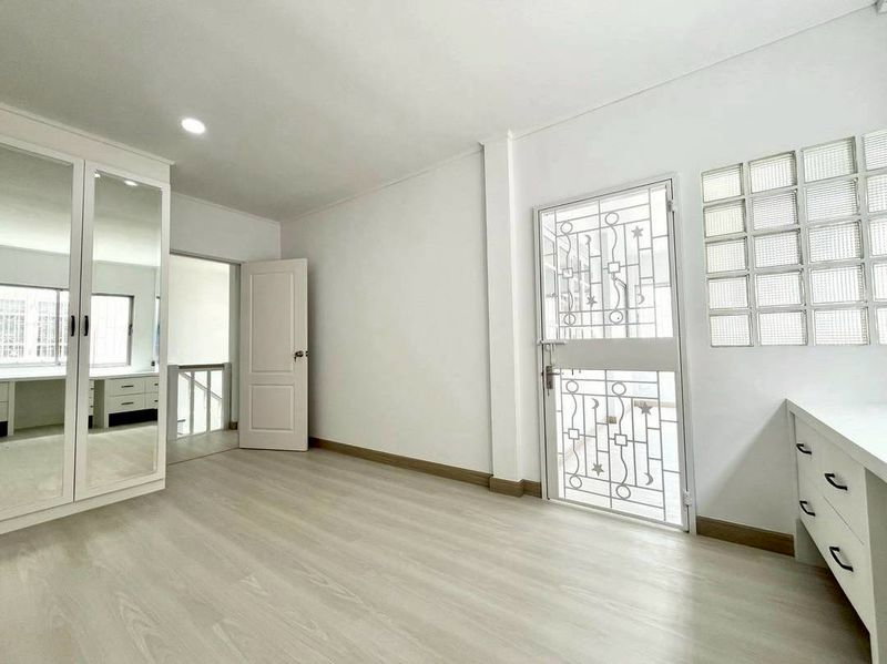 รูป M-1169 💢ขายเพียง2.99ลบ.🌵🌈บุศรินทร์-บางบัวทอง🌵🌈ใกล้แยกบางพลู อย่าคิดนาน เดี๋ยวบานปลาย  👇เอาไรมาไม่คุ้มคะหลังนี้ 👇 - รูปที่ 17/20