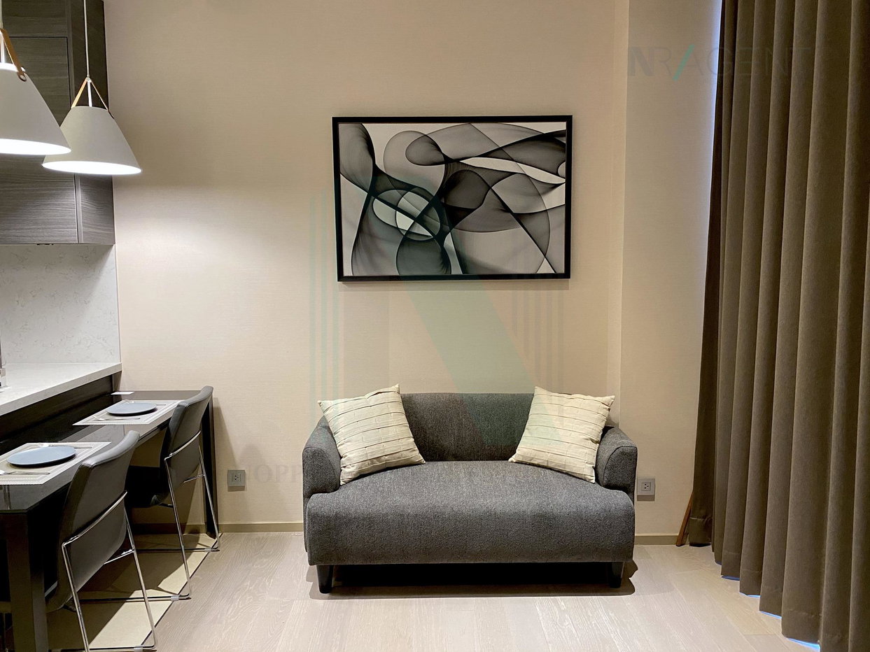 picture For rent The Esse Asoke 1 bedroom 25th floor near BTS Asoke. - 2/8