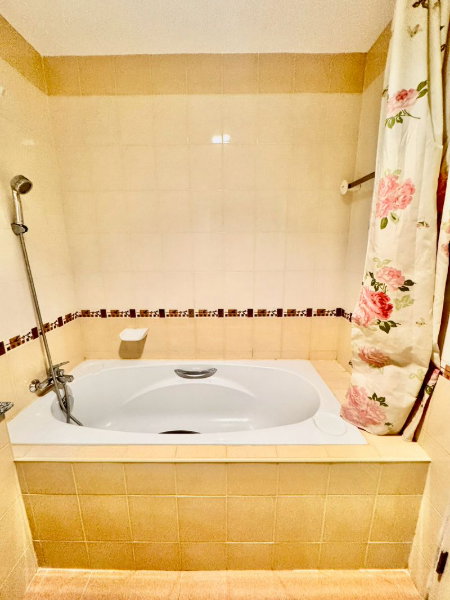 picture Condo for rent in Sriracha. Beautifully decorated room with a great atmosphere and city views. - 16/16