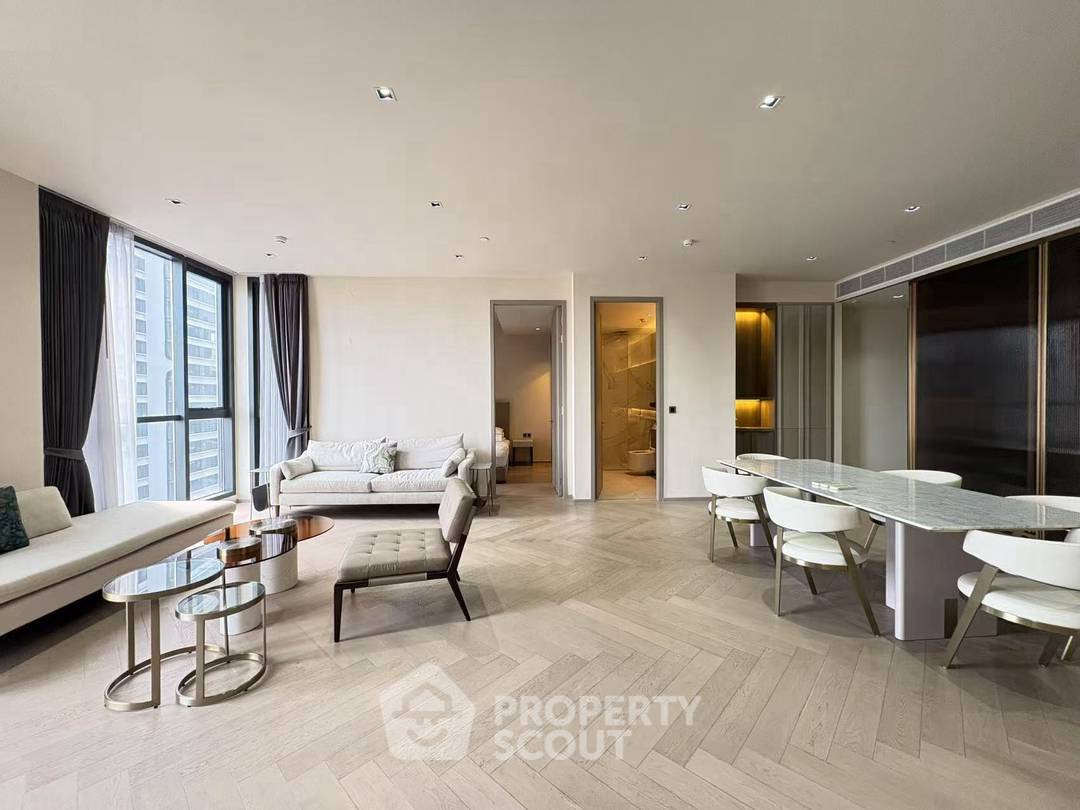 รูป คอนโดให้เช่า 2 ห้องนอน The Reserve Sathorn ชั้น 22 วิวสูง ใกล้ BTS ศาลาแดง (ID 3066178) - รูปที่ 2/13