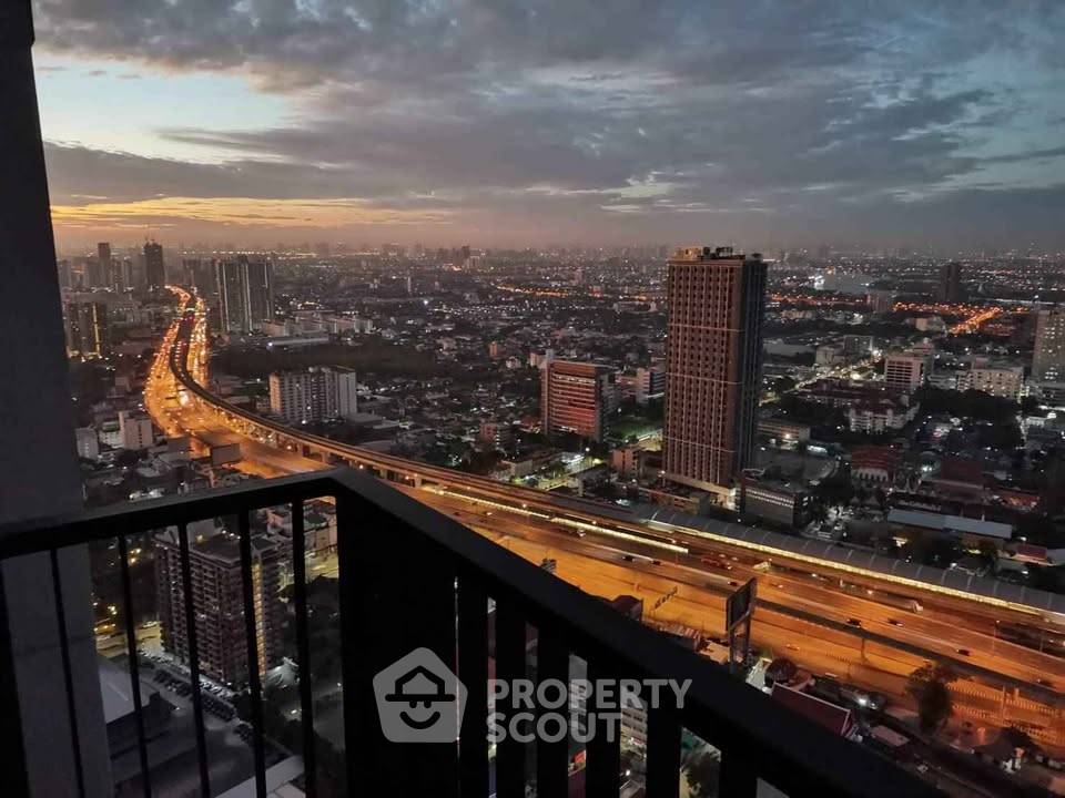 picture 1-BR Condo At The Politan Rive, 50th-Floor 📍 400m To MRT Phra Nang Klao Bridge (ID 3068549) - 3/15