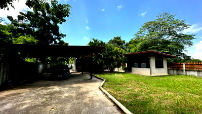 Houses for sale : For Sale: House and Land (2 Adjoining Plots Included)