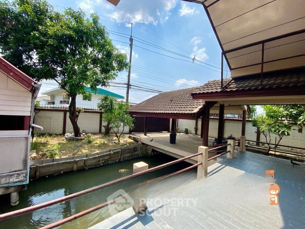 รูป บ้าน 10 ห้องนอน ขาย พร้อมเลี้ยงสัตว์ได้ โซน นวมินทร์ บึงกุ่ม กรุงเทพ (ID 3067606) - รูปที่ 4/16