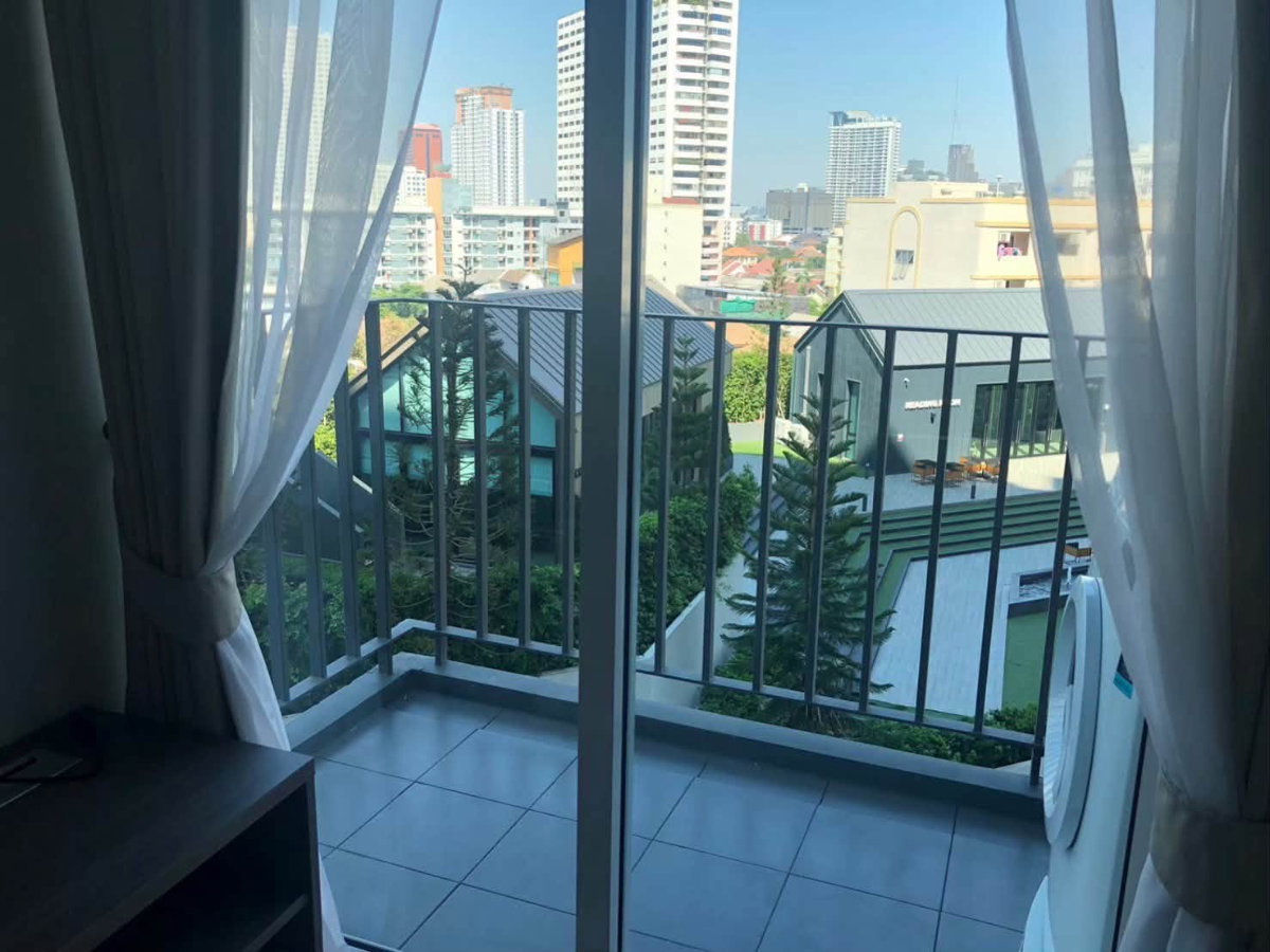 picture 🔥 Chapter One Eco Ratchada-Huai Khwang, Studio room, 30 sq.m., near MRT, only 14,000 baht. - 4/8