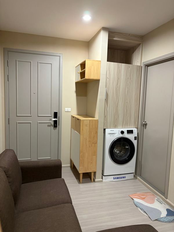 picture ⭐ Great Location Near Shopping & MRT - 4/9