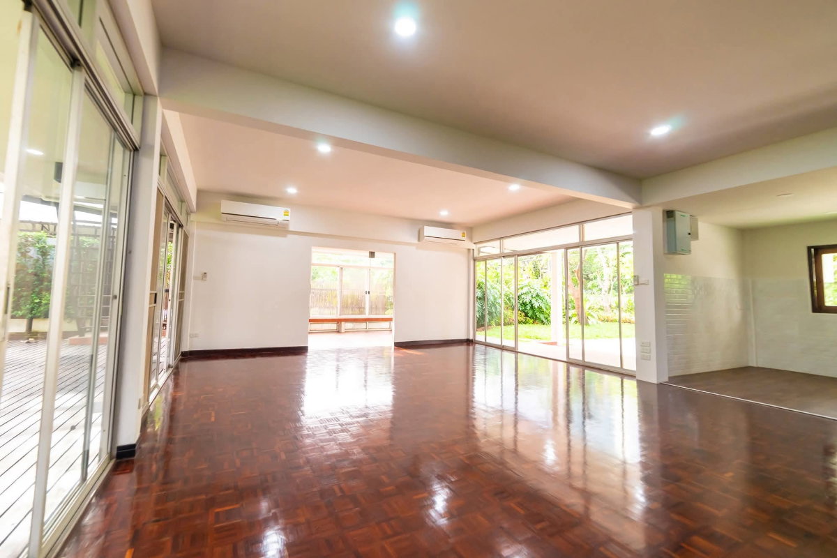รูป ให้เช่า Home Office ซอยสุขุมวิท 20 พื้นที่ใหญ่ ทำเลใจกลางเมือง (HO6912) - รูปที่ 2/9