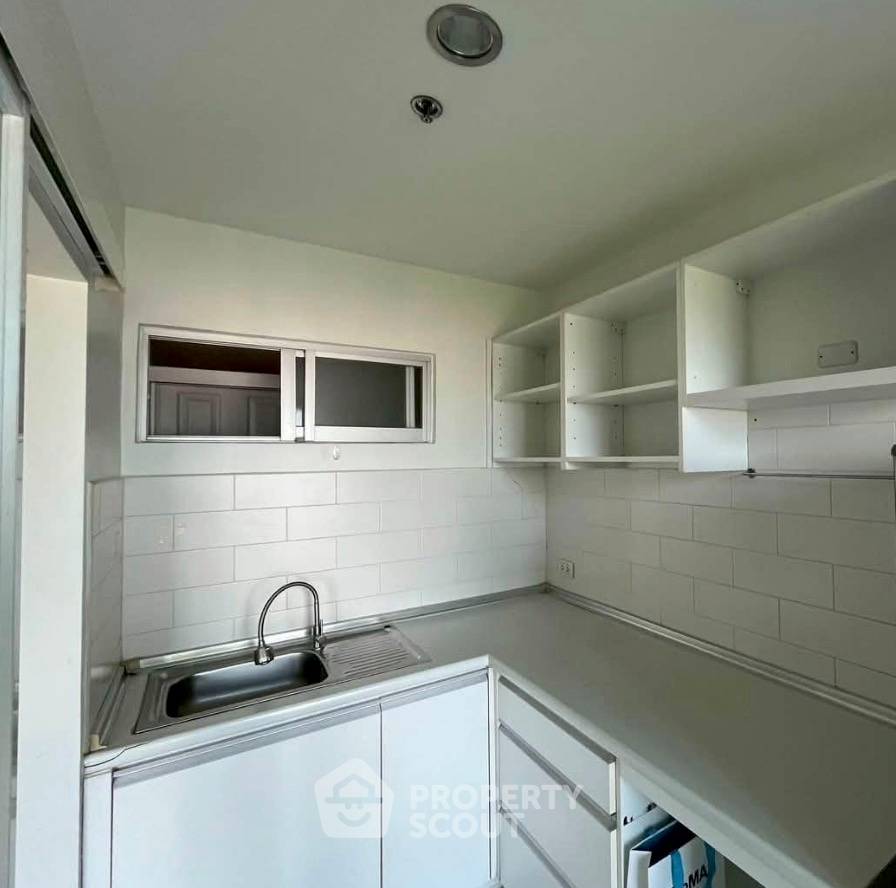 picture 2-BR Condo For Sale In Lumpini Park Rama 9 Ratchada, 9th Floor (ID 3067613) - 3/11