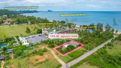 House with land next to Sam Roi Yot beach, only 30 meters away, is the location of a food source.