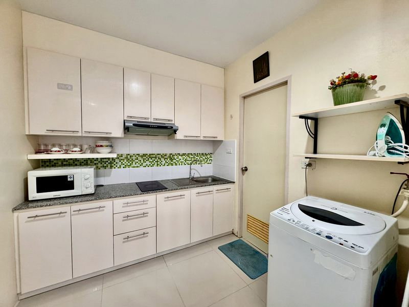 picture Condo for rent in Sriracha. Beautifully decorated room with a great atmosphere and city views. - 12/16
