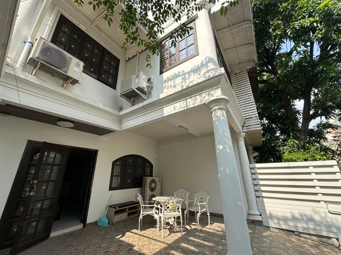 3-bed townhouse for sale, 250 sqm, 26 sq wah, Garden City Sukhumvit 79