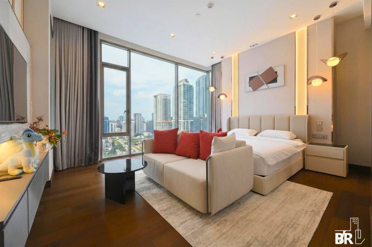รูป เช่าคอนโด Q1 Sukhumvit 💎 3นอน 162.76ตร.ม. 250k ✨ ห้องตกแต่งสวยสไตล์โชว์รูม พร้อมวิวพาโนรามา 3 ทิศสุดตระการตา 🌊 ติด BTS นานา  - รูปที่ 7/13