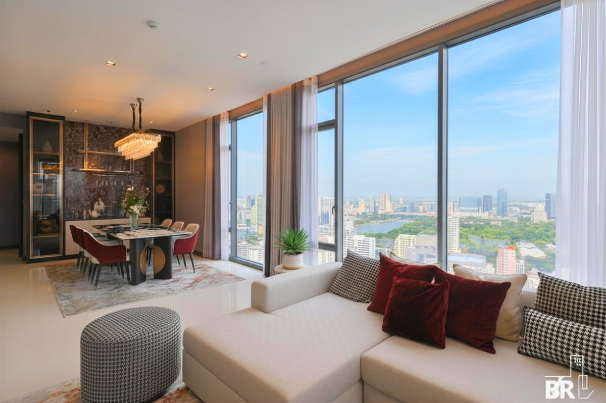 รูป เช่าคอนโด Q1 Sukhumvit 💎 3นอน 162.76ตร.ม. 250k ✨ ห้องตกแต่งสวยสไตล์โชว์รูม พร้อมวิวพาโนรามา 3 ทิศสุดตระการตา 🌊 ติด BTS นานา  - รูปที่ 2/13